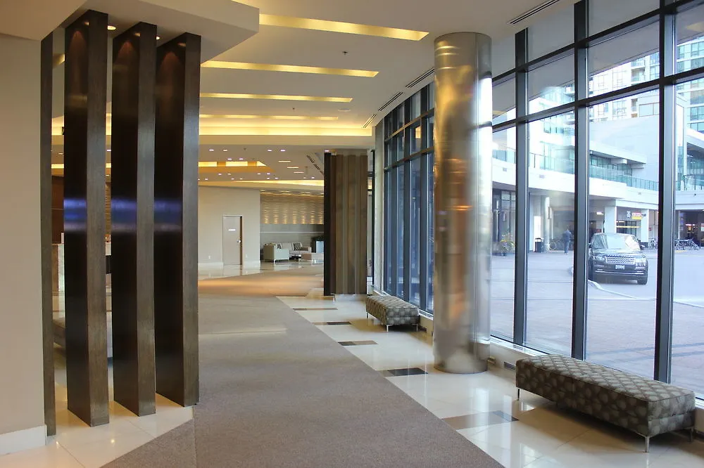 Luxury Condo - Heart Of Downtown Toronto Hotel