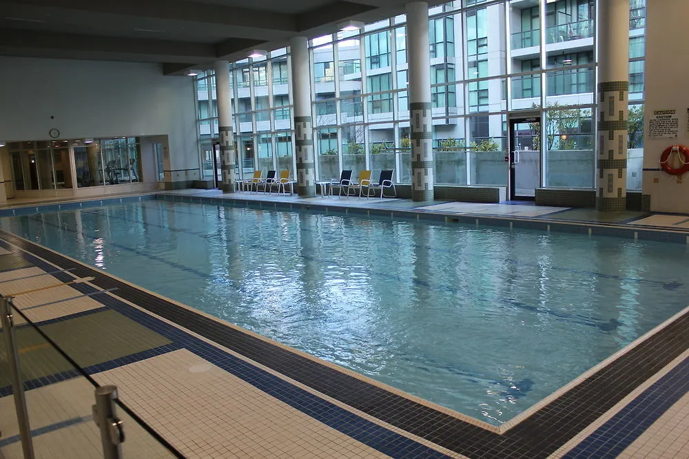 Luxury Condo - Heart Of Downtown Toronto Canada