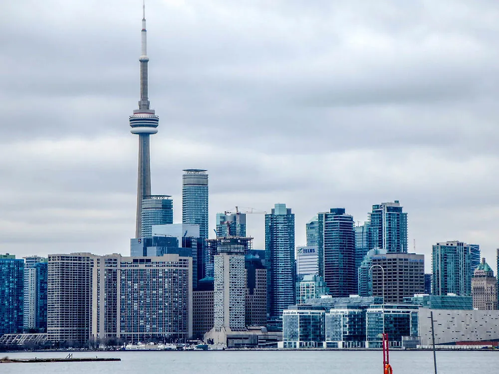 Luxury Condo - Heart Of Downtown Toronto Canada