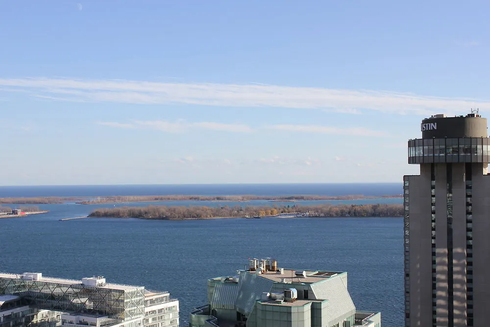 Luxury Condo - Heart Of Downtown Toronto 4*,  Canada