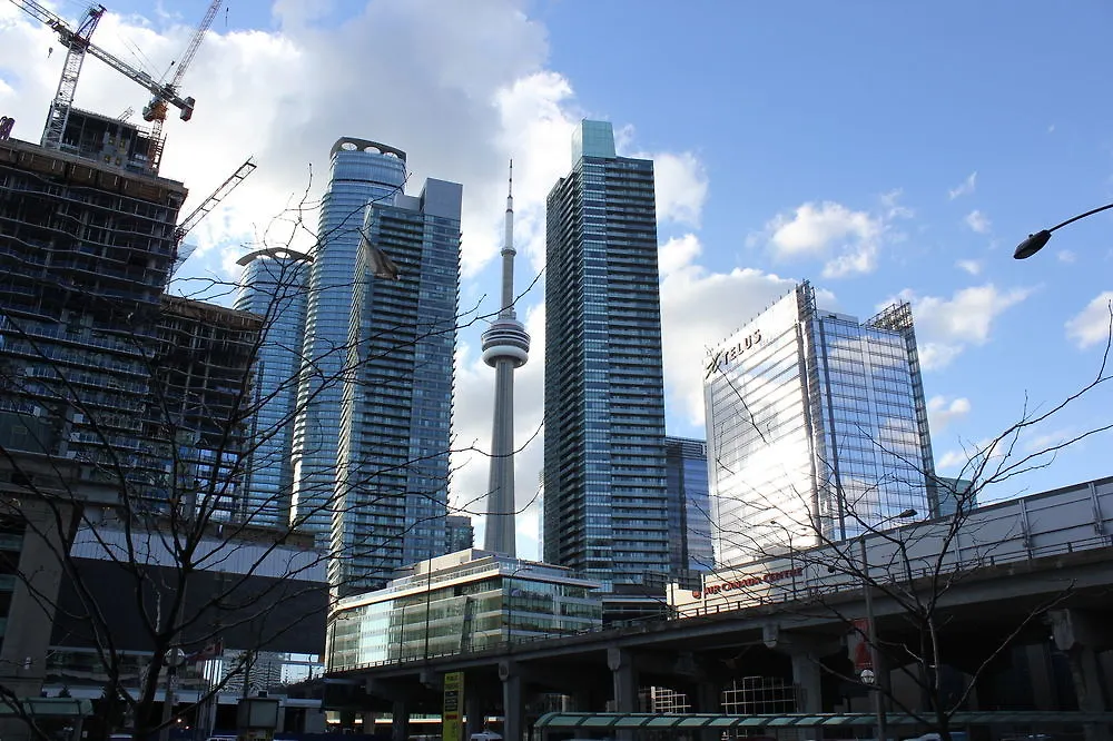 Luxury Condo - Heart Of Downtown Toronto Hotel